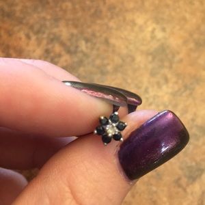 14k white gold and blue sapphire earrings